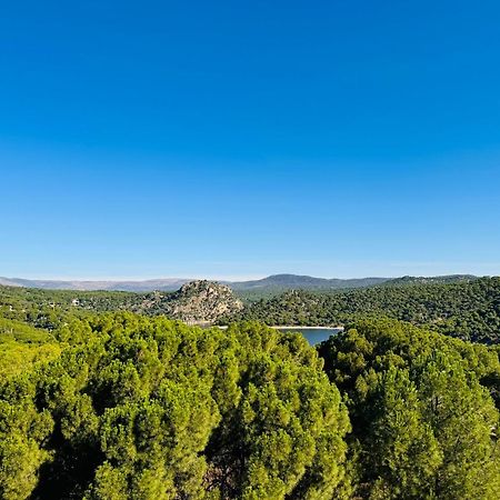 Acogedor Apartamento Con Bellas Vistas Al Embalse San Martín de Valdeiglesias Eksteriør bilde